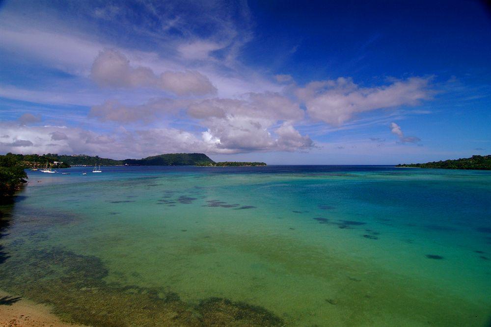 Chantillys On The Bay Порт-Вила Экстерьер фото